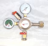 Main pressure reducing valve 1-line 3 bar, CO2 disposal o.V G3 / 4 ", with form display