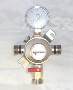 medium pressure reducer 1ltg., 3 bar, CO2/N2 r / l 5 / 8 ", Abg. G3 / 4 "